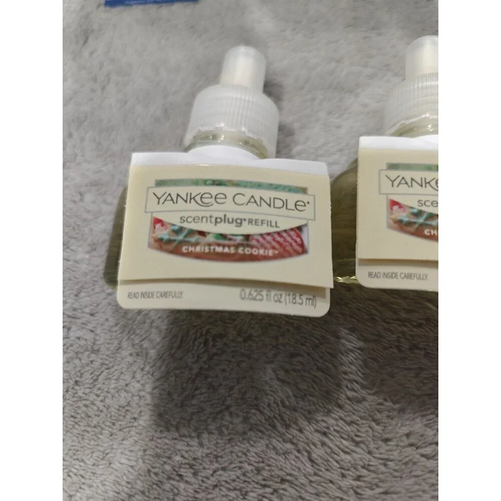 Lot of 3 Yankee Candle Christmas Cookie Scent Plug-In ScentPlugs And Diffusers